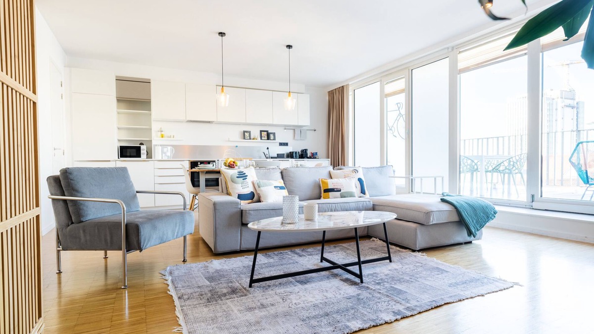 Saint-Josse-ten-Noode Apartment | Deluxe Serviced Residence w/Lounge Terrace § Parking