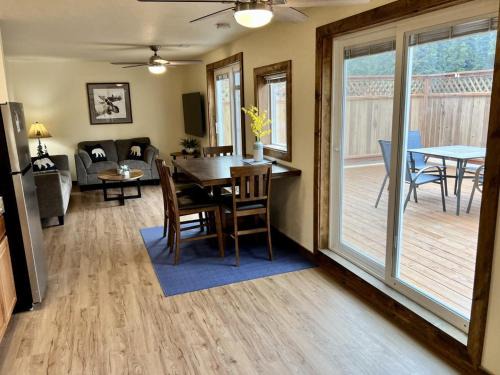 Denali Borough House | Denali 2 King bedrooms each with private bath