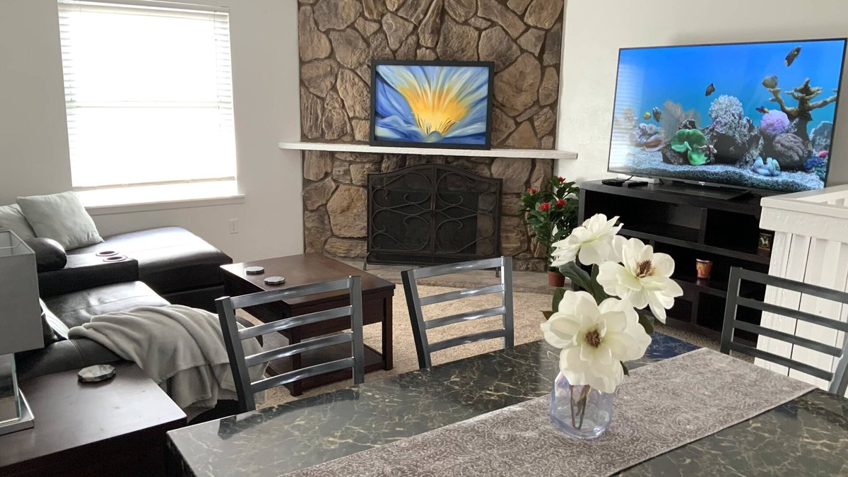 North Westminster Condo | Denver nice and clean 2bdr, great location close to I-25. FREE parking & WIFI