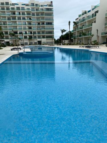 Ejidal Apartment | Depa boutique nuevo de 2 recámaras - diseño, confort y excelente ubicación con alberca