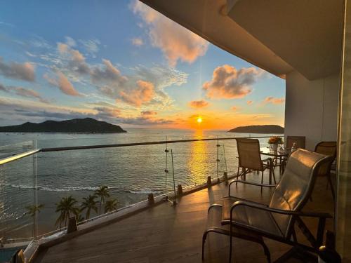 Zona Dorada Apartment | Departamento a pie de playa en Camino al Mar