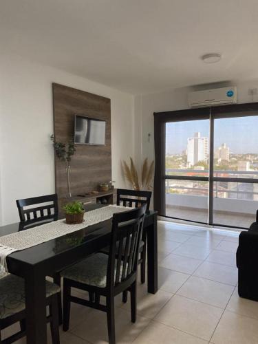 Resistencia Apartment | Departamento Arbo y Blanco