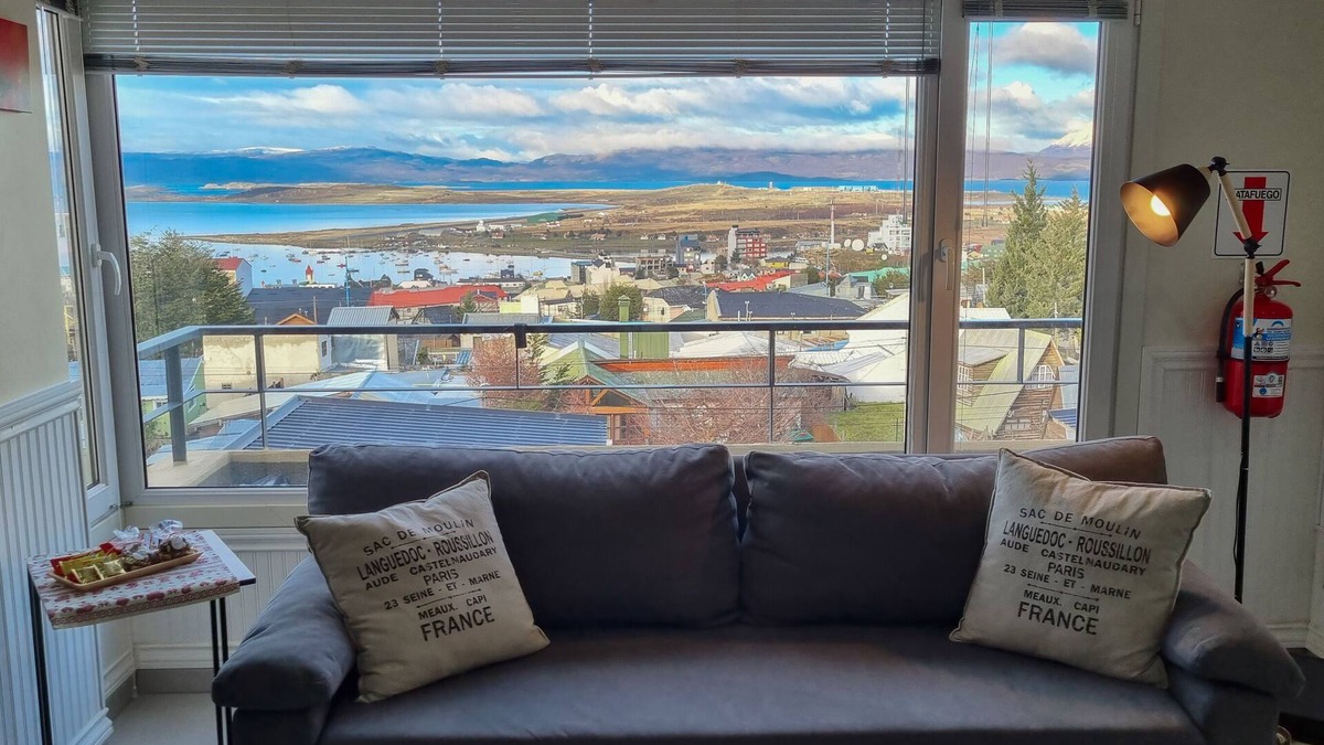 Province of Tierra del Fuego Apartment | Departamento Boutique Vista a la Bahia y Montaña . A tan solo 5 min. del centro.