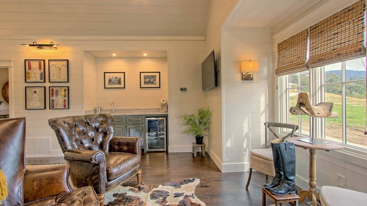 Dillard Cottage | Derby Cottage at Julep Farms