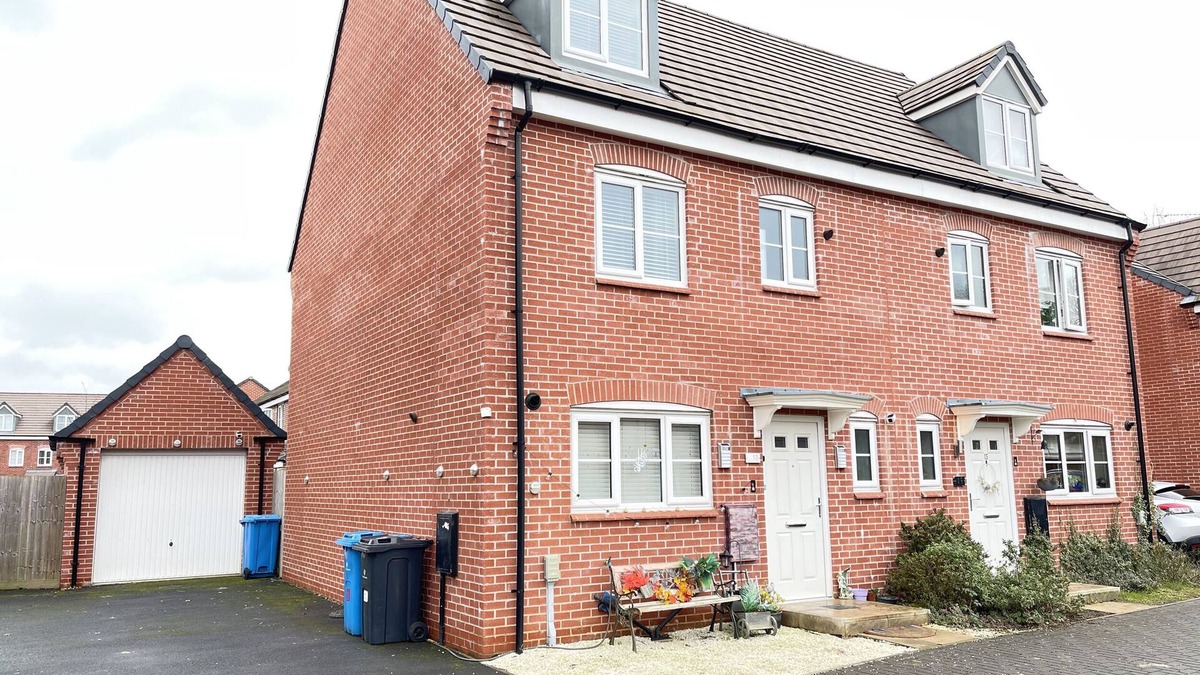 Little Eaton House | DERBY DEN, family friendly, character holiday cottage in Derby