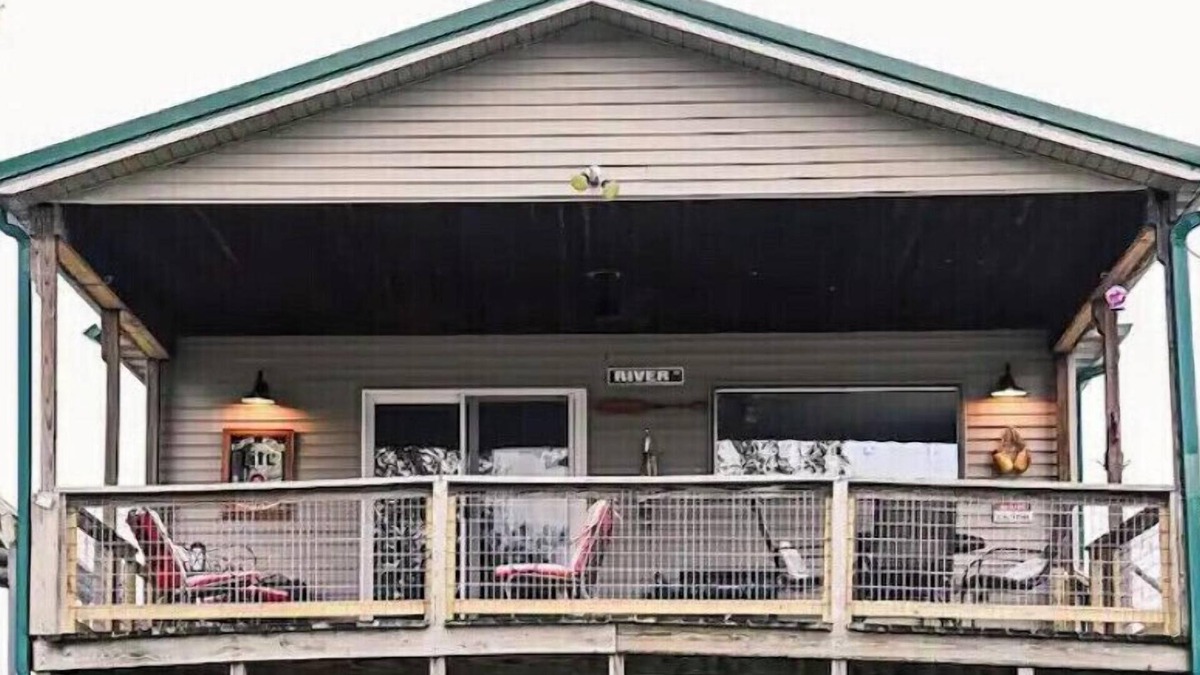 Keosauqua Cabin | Des Moines River Front Cabin- Fishing/Hunting/Kayaking