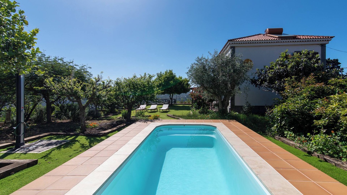 Valleseco Villa | Description