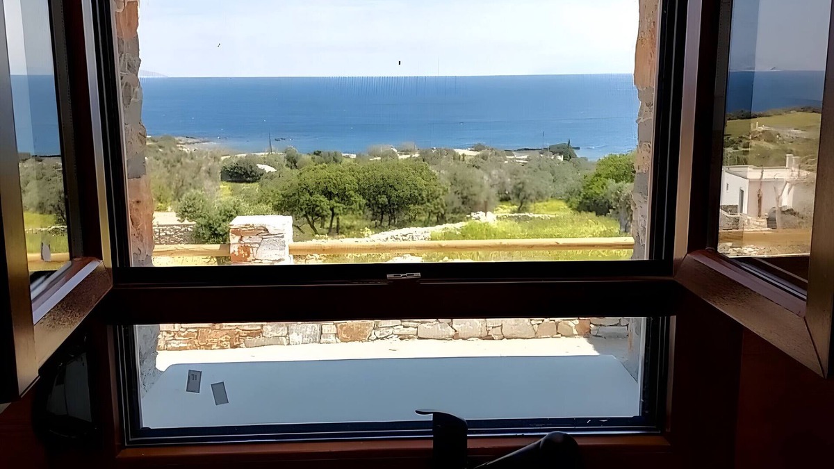 Naxos House | Description of Natural View Villa