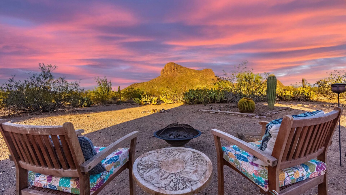 Picture Rocks House | Desert Escape Near Saguaro National Park West