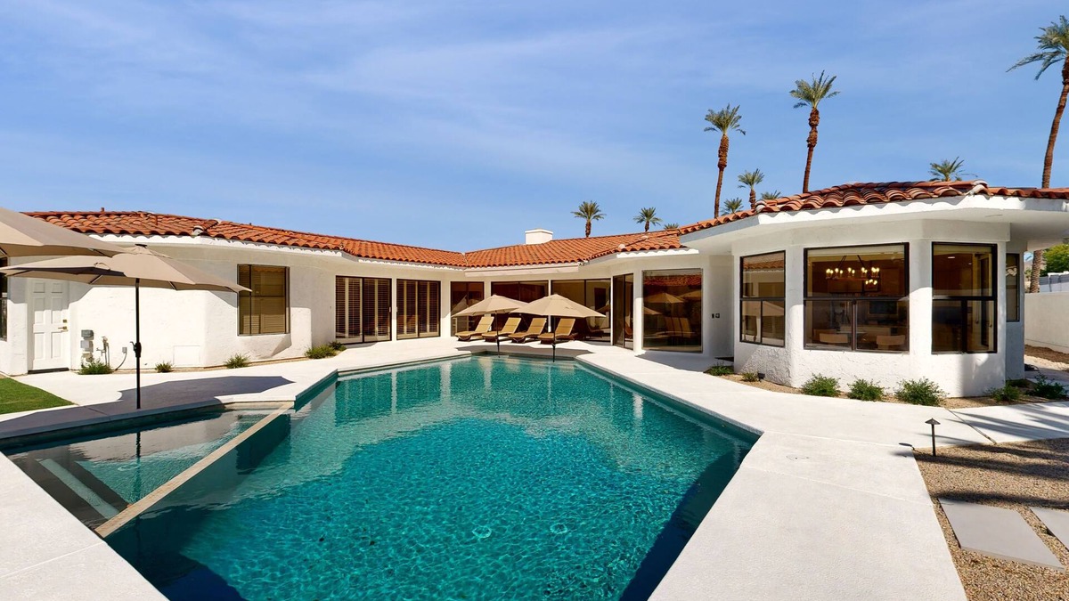 Rancho Palmeras House | Desert home with sauna, netflix streaming, pool & dog friendly