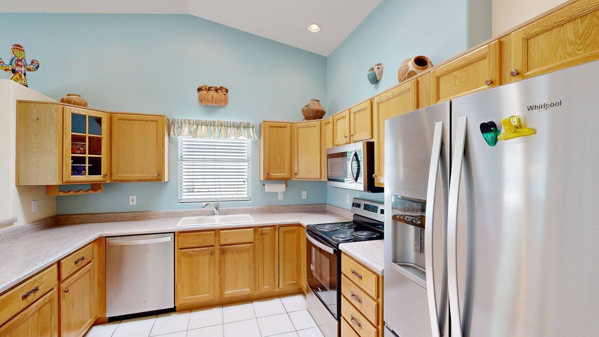 Tucson Estates House | Desert home with view of the mountains, fire pit & wifi