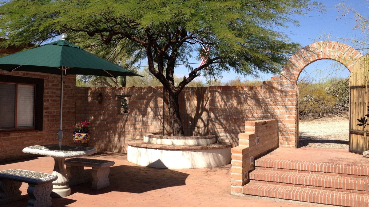 Tucson Bed & Breakfast | Desert Oasis B&B