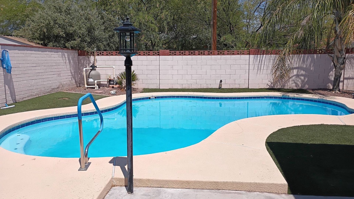 Drexel Heights House | Desert Oasis of Tucson. Charming 3-bedroom home w/gazebo and swimming pool