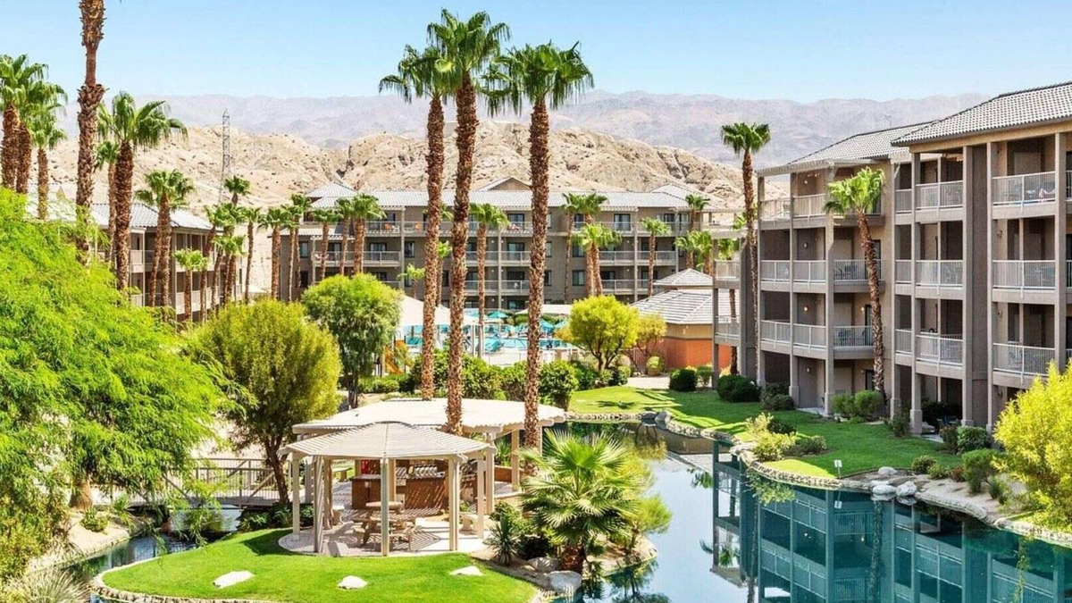 Terra Lago Resort | Desert Oasis: Spacious 2-Bedroom Suite at Club Wyndham Indio