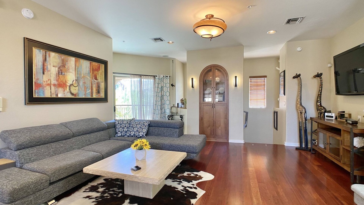Village At Aviano Condo | DESERT RIDGE! Loop 101, Shopping, Mayo Clinic Hospital, Honor Health & Westworld