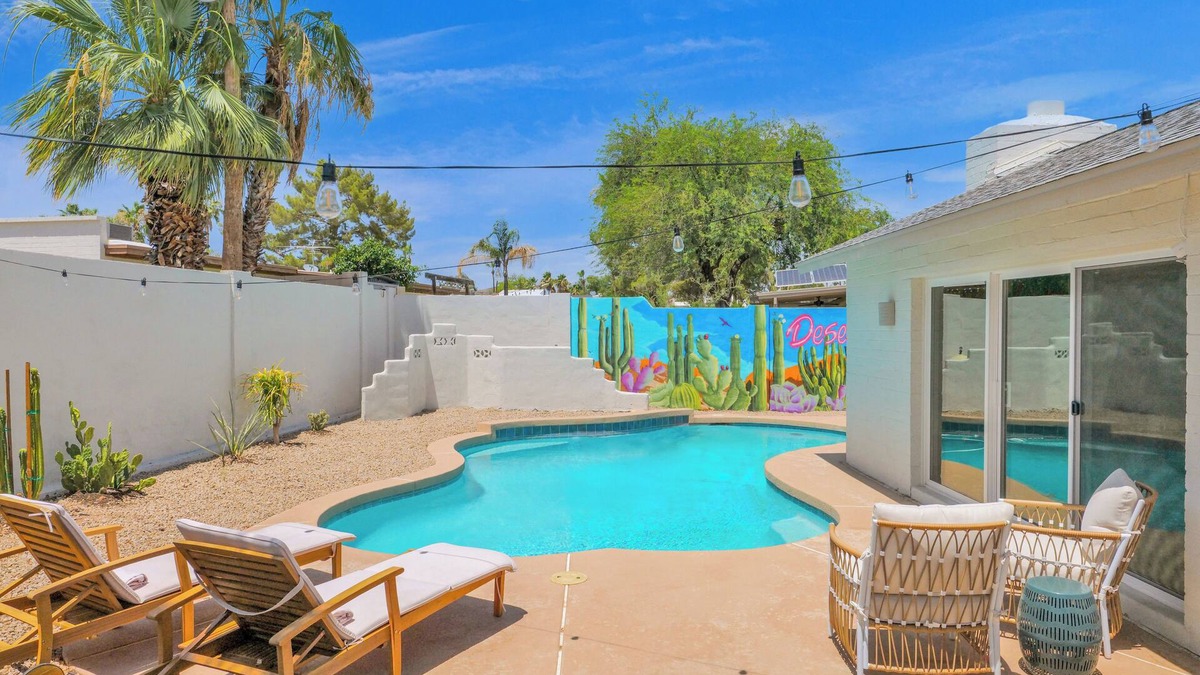 Spanish Mountain Estates House | Desert Skies: FREE HEATED Pool, Hiking, Mountain Views + Adventure Gear Included