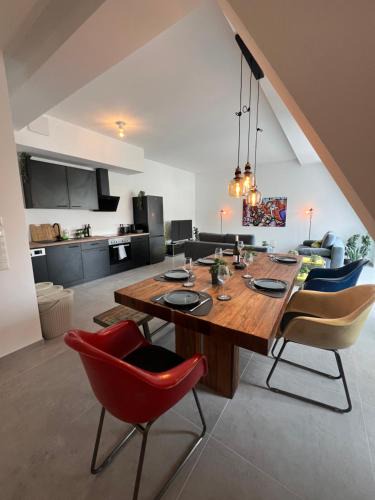 Mainz-Bingen Apartment | Design am Rhein I Zentral I Aufzug I Balkon I Parken