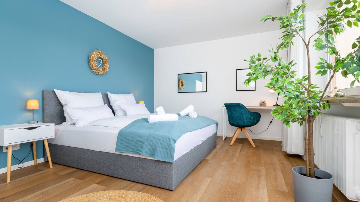 Haunstetten-Sud Condo | Design Apartment - 2 Bedrooms - Kitchen - Free Parking