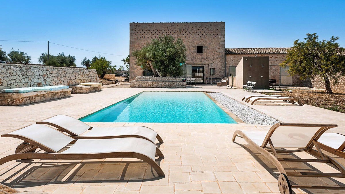 Ragusa Villa | Designer country villa with pool in Ragusa, Sicily - 11 pax