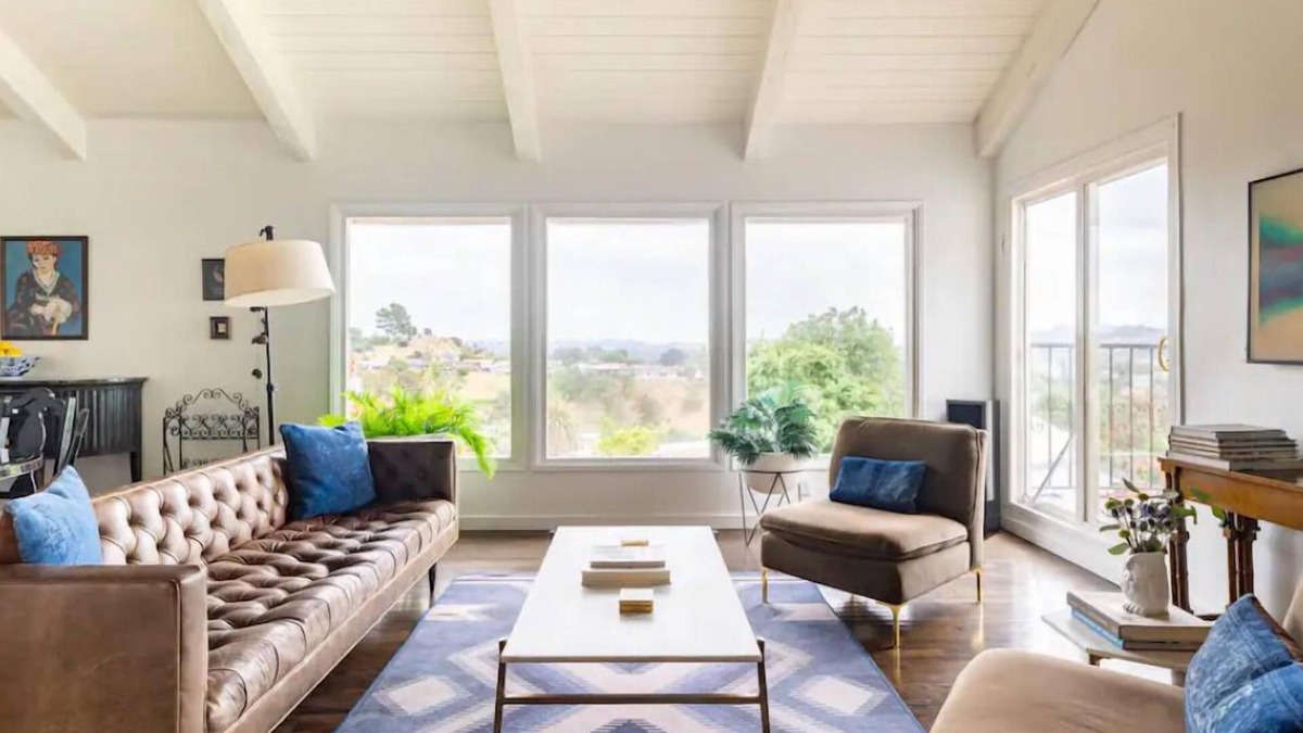Eagle Rock House | Designer Hilltop Retreat with Amazing City Views