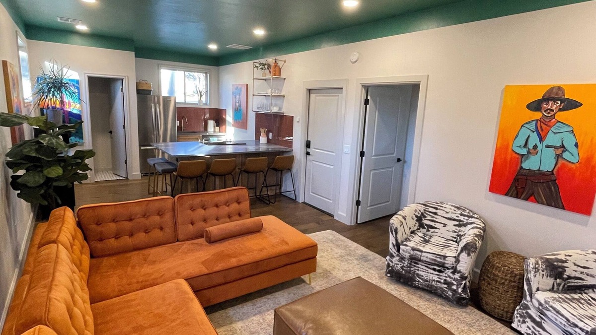 Edmond House | Designer Home- Perfect for remote work or family!