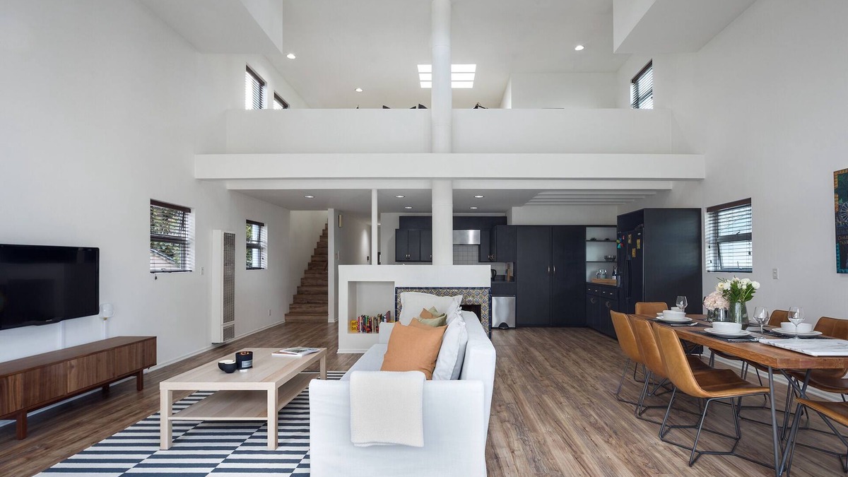Venice Apartment | Designer Loft with parking 5min to the beach !
