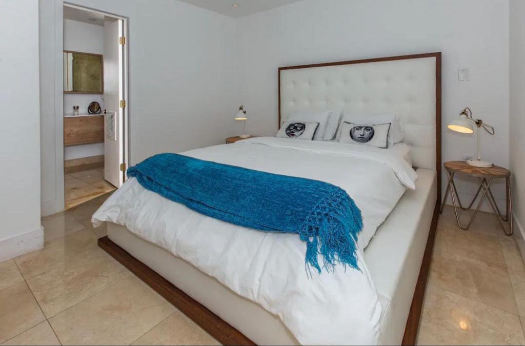 Granada Apartment | Designer mediterranean guest house