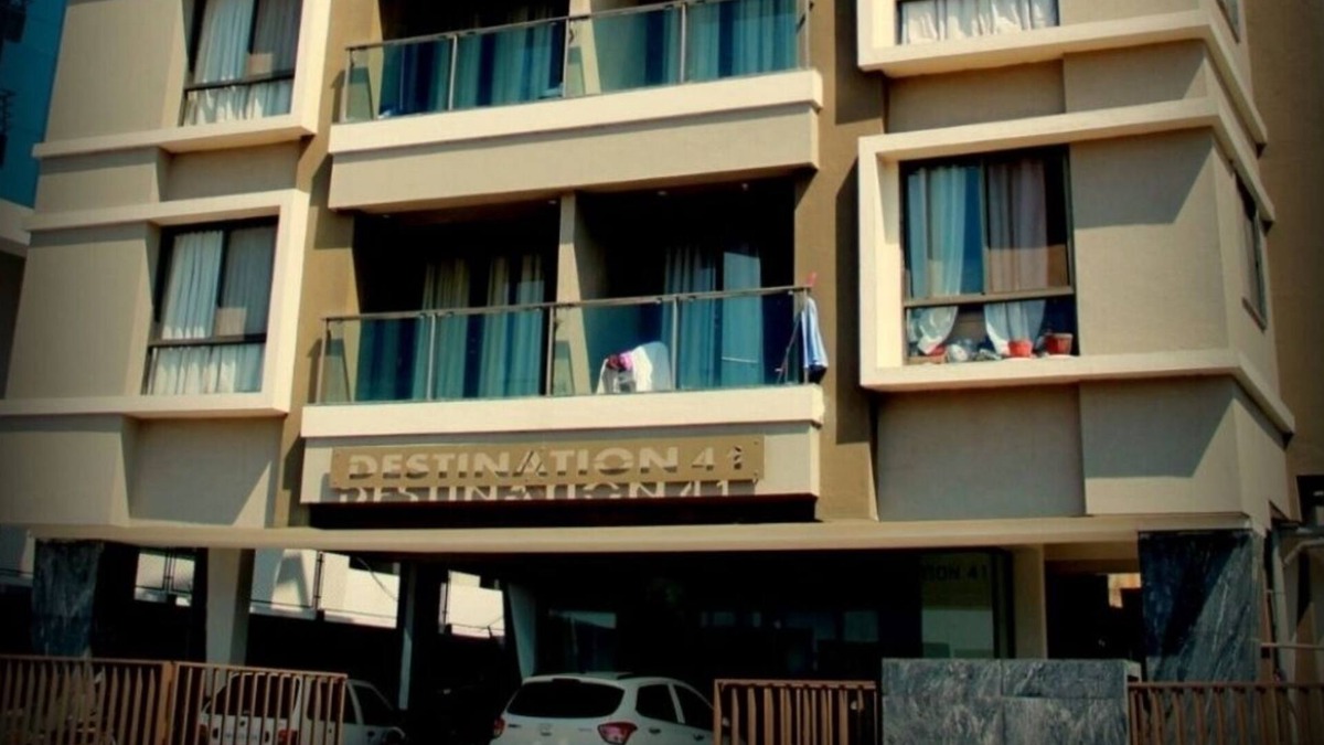 Kharadi Apartment | Destination - 41 By Easystay Suits