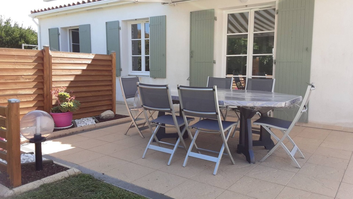 Saint-Clement-des-Baleines Villa | Detached house