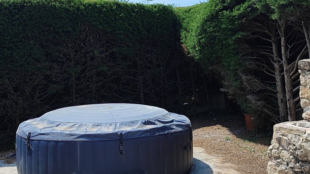 Callian House | DETACHED COUNTRY HOUSE, QUIET, CLOSE TO THE LAKE, 20 MINUTES FROM THE BEACH