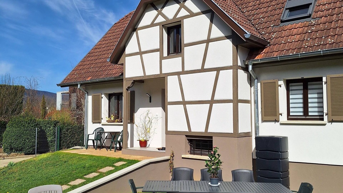 Wintzenheim House | Detached house 5 km from Colmar, 8 people, 4 bedrooms, 2 bathrooms