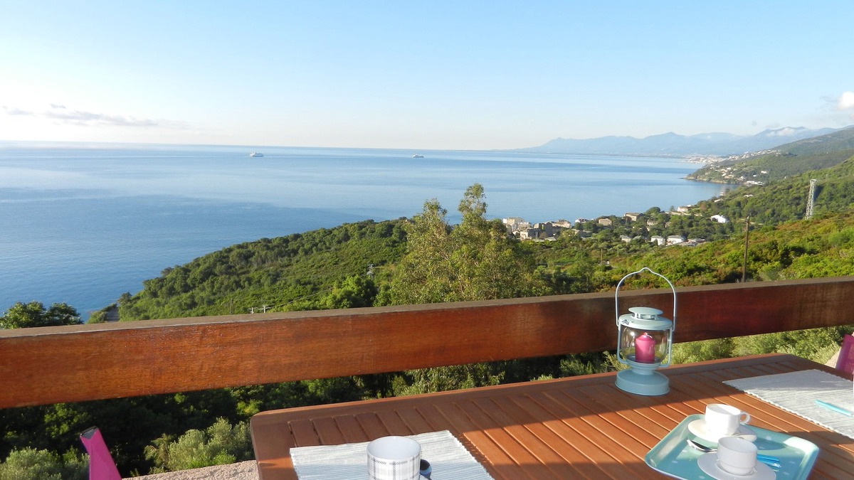 Brando House | Detached house close to the sea in the heart of the maquis.