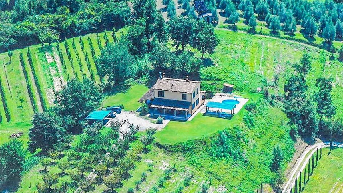 Soiana House | Detached house with private pool, air conditioning & Wi-fi 35km from Pisa & sea