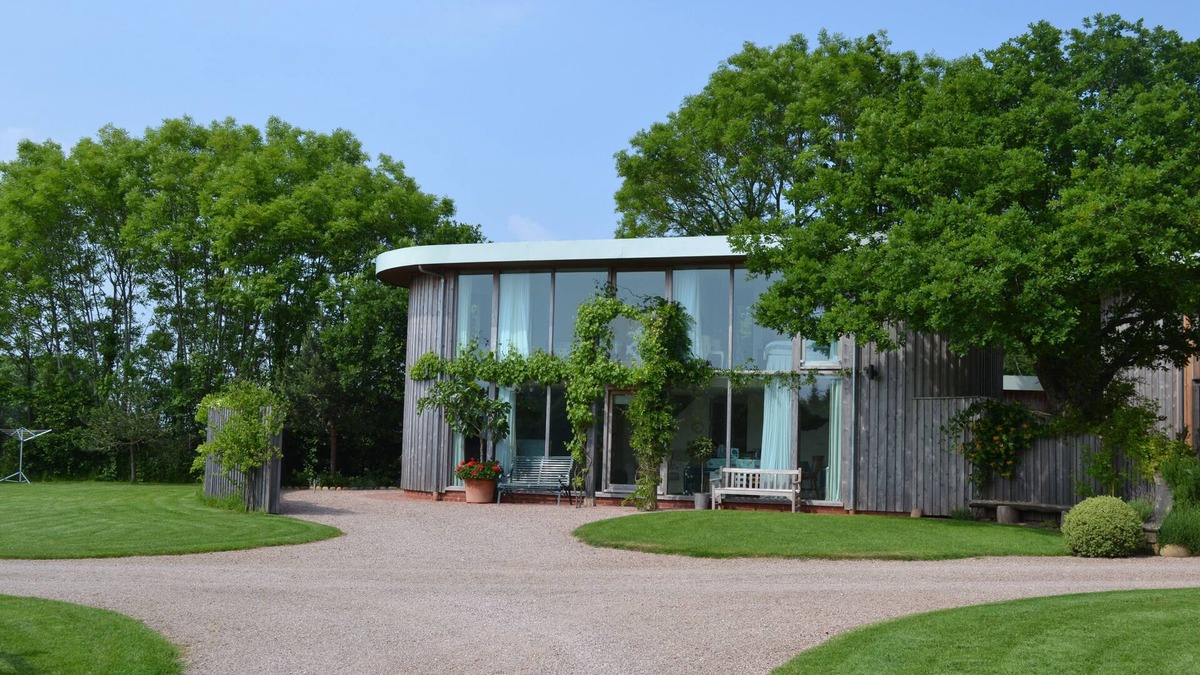 Bicton Cottage | Detached Lodge , Within the Open Country