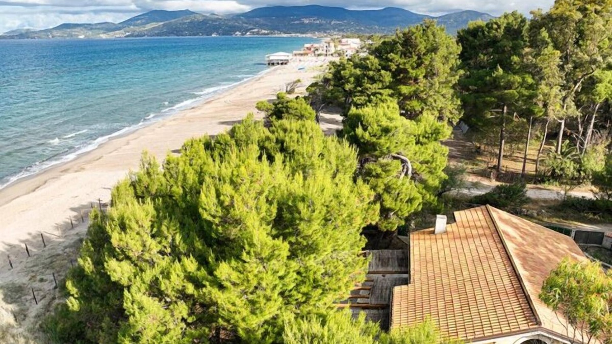Marina di Ascea Villa | Detached villa with direct access to the beautiful beach of Ascea.