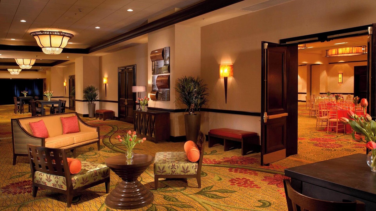 Troy Hotel | Detroit Marriott Troy