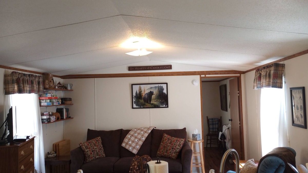 Roan Mountain House | Devine Black Bear Retreat — Cozy Farm Escape with Valley Views & Fire Pit