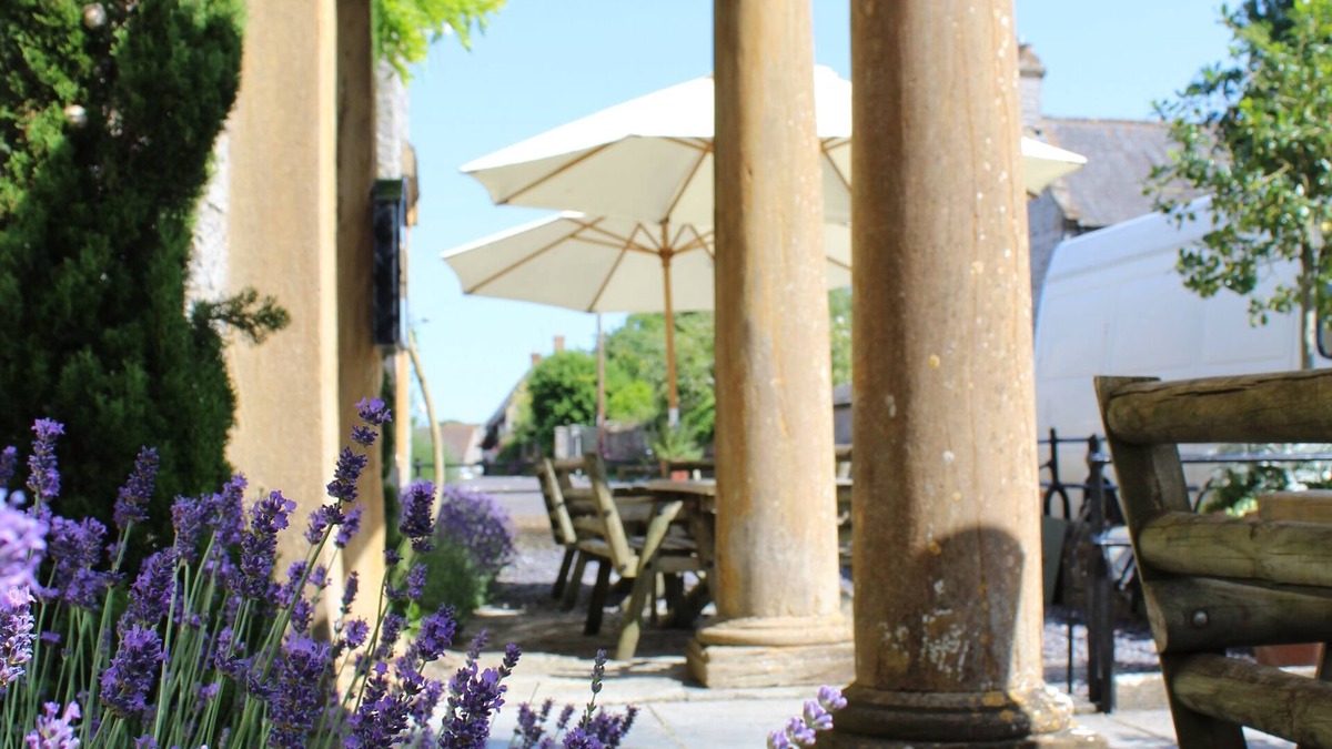 Muchelney Hotel | Devonshire Arms