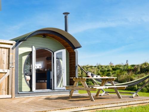 Compton Martin House | Dew Pond