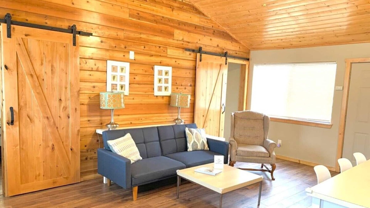 Dunlap House | Dewy Meadow Chalet B-Sequoia King's Canyon NP