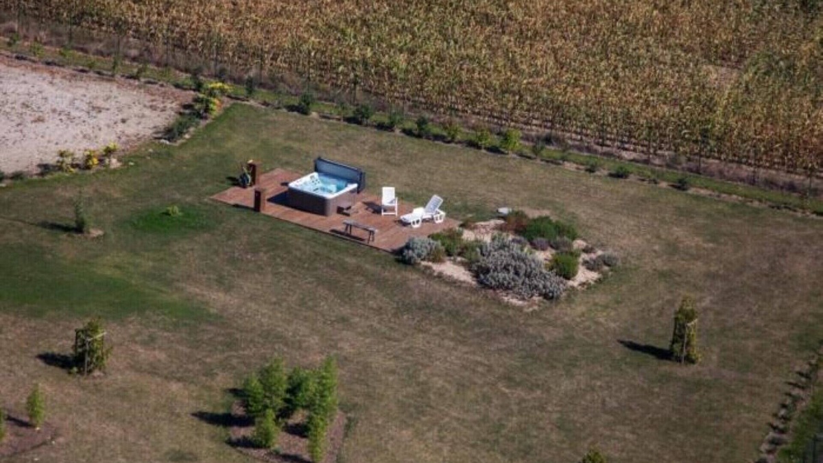 Saint-Martin-sur-Oust House | DEZANET FOR RENT.