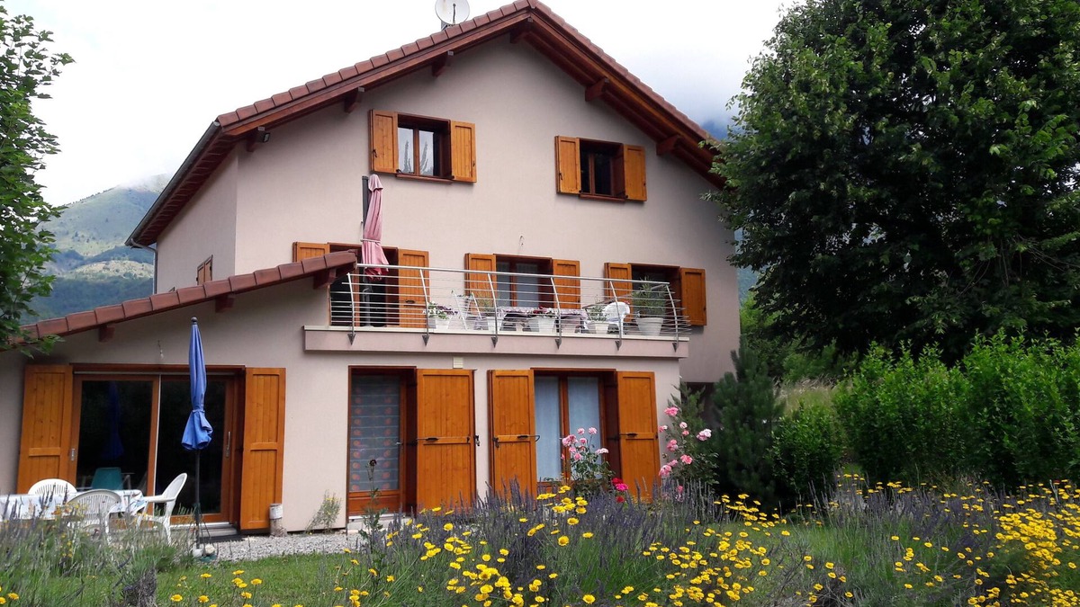 Saint-Jacques-en-Valgodemard Apartment | Discover the wildest valley of the Ecrins!
