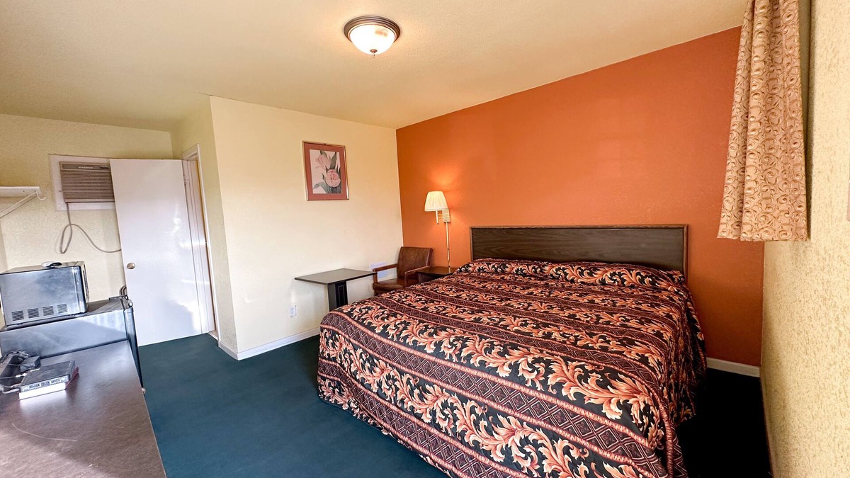 Dickens Hotel | Dickens Country Stays