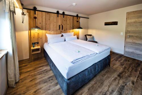 Untervalme Hotel | Die Sperre