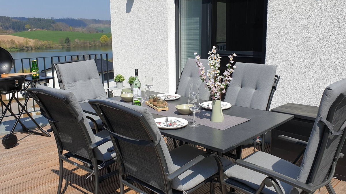 Heringhausen House | Diemelblick acht - Sauna. Family friendly. Dog allowed.