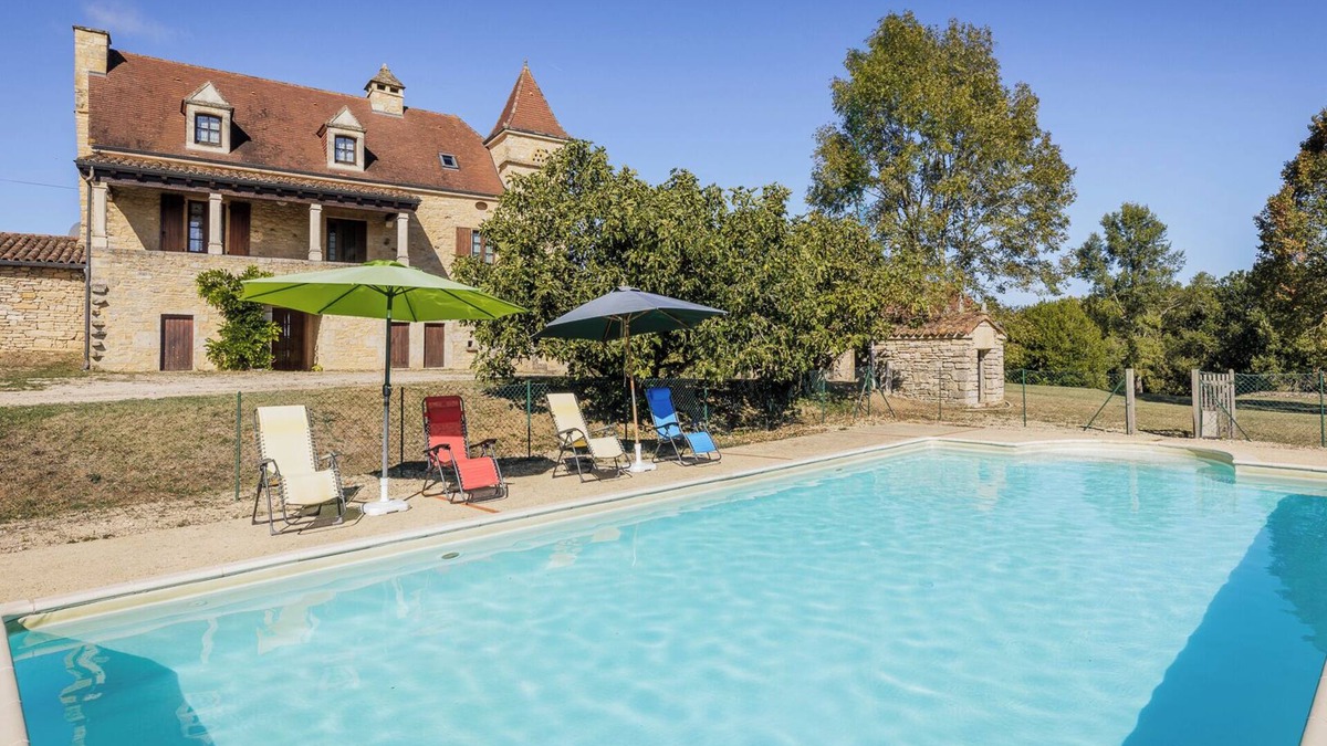 Campagnac-les-Quercy Villa | Dieudelotte is a beautiful authentic Quercy holiday house