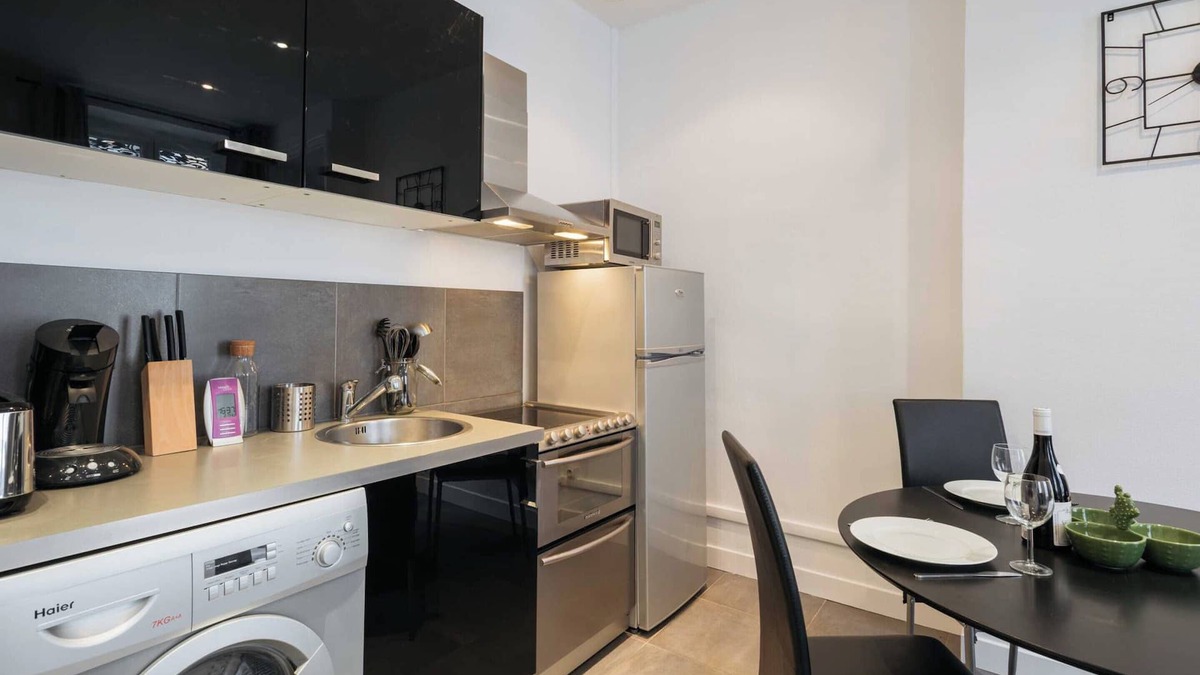 Moliere Vauban Apartment | Dify Glamour - Massena