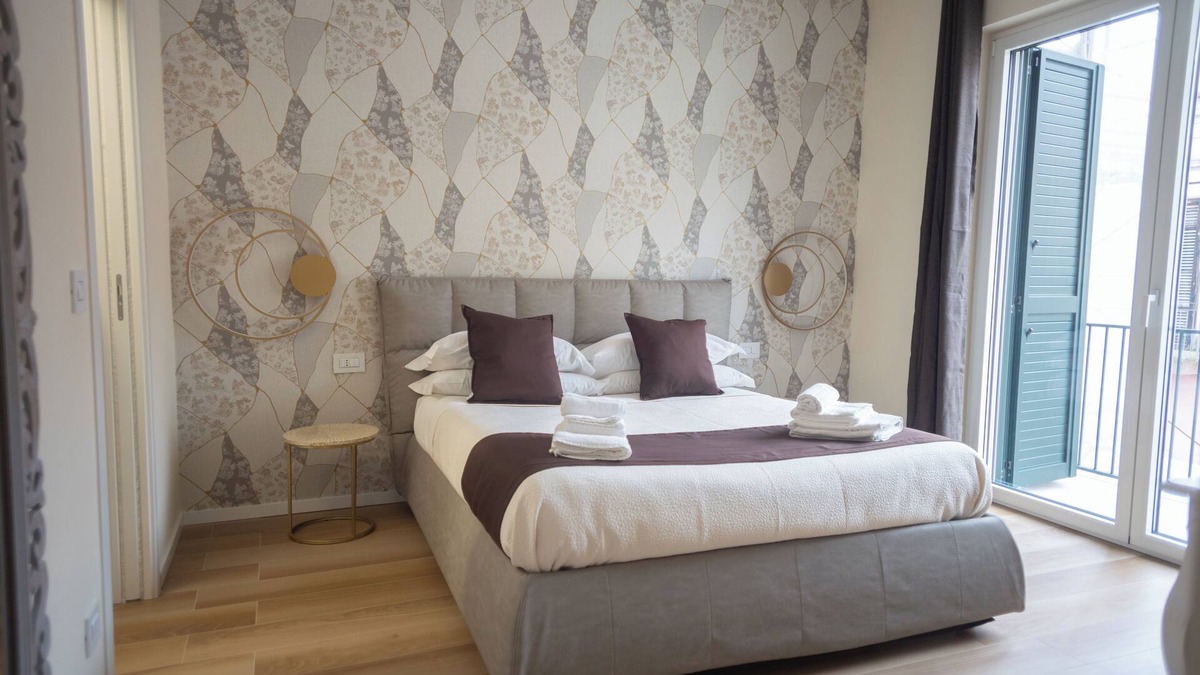 Bitonto Apartment | Dimora Amelia Apartment 2, spacious apartment tastefully finished.