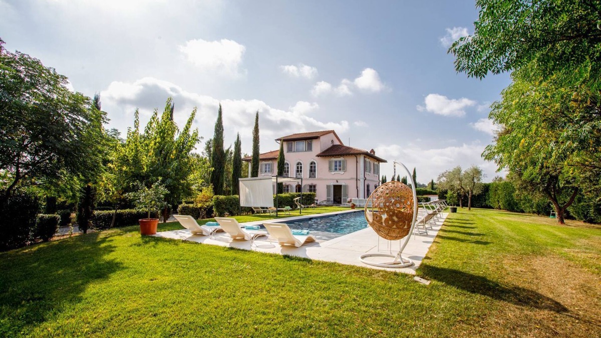 Orentano Villa | Dimora Classica - Five Bedroom Villa, Sleeps 10