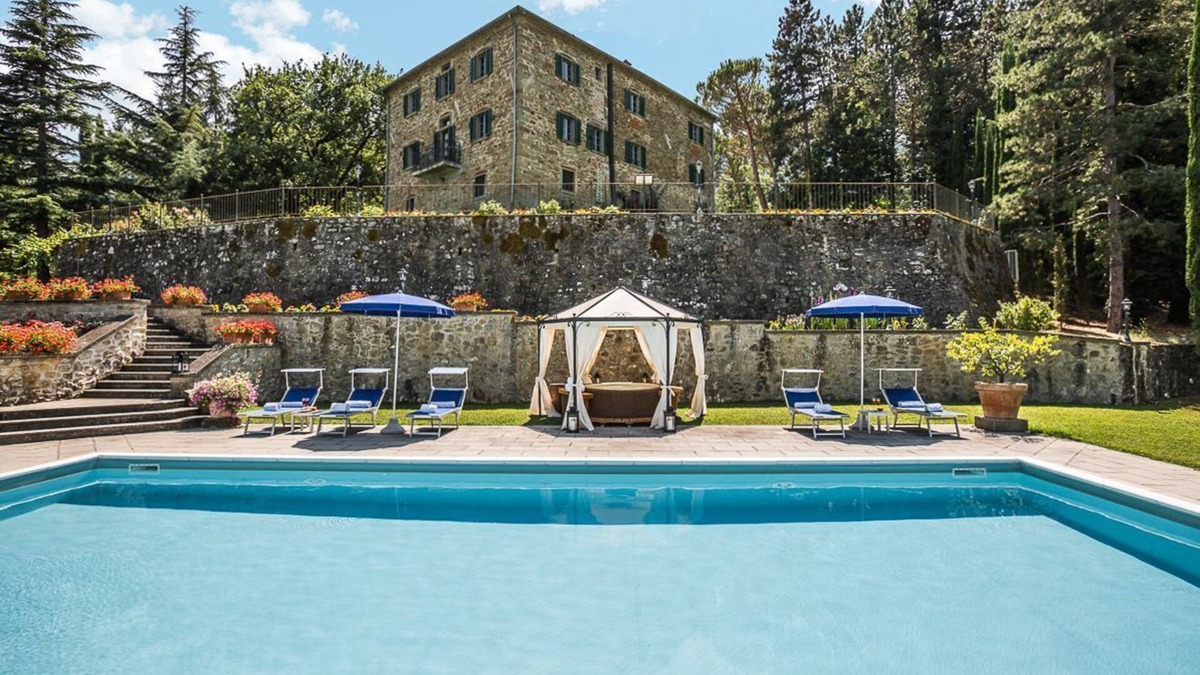 Ripoli Villa | Dimora Cardamini - Six Bedroom Villa, Sleeps 12